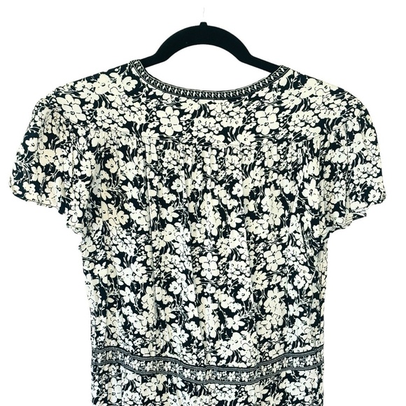 Max Studio Black and White Floral Flouncy Button Dress SZ Medium - Picture 7 of 9